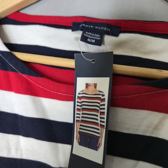 NWT Tommy Hilfiger Striped Boat Neck 3/4 Sleeve Top Nautical Buttons Size M - Picture 11 of 13